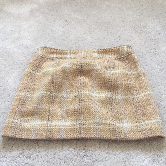 Banana Republic Wool Skirt - Picture 2 of 7